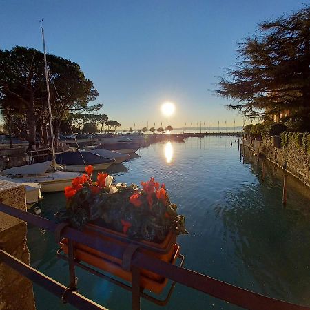 Il Nido Del Cigno Apartman Sirmione Kültér fotó