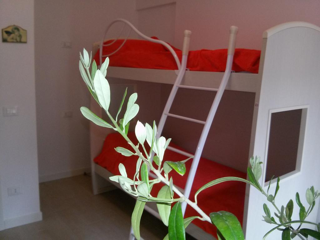 Il Nido Del Cigno Apartman Sirmione Kültér fotó